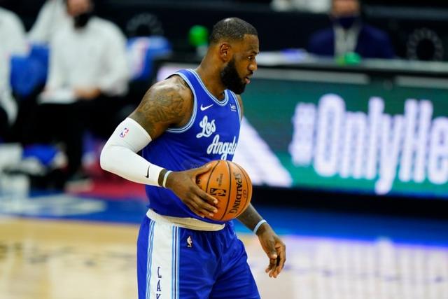 中国女篮大胜波多黎各 李梦18+5+7王思雨13分