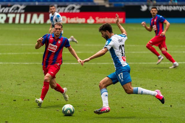 官方：国米与28岁邓弗里斯续约至2028年6月